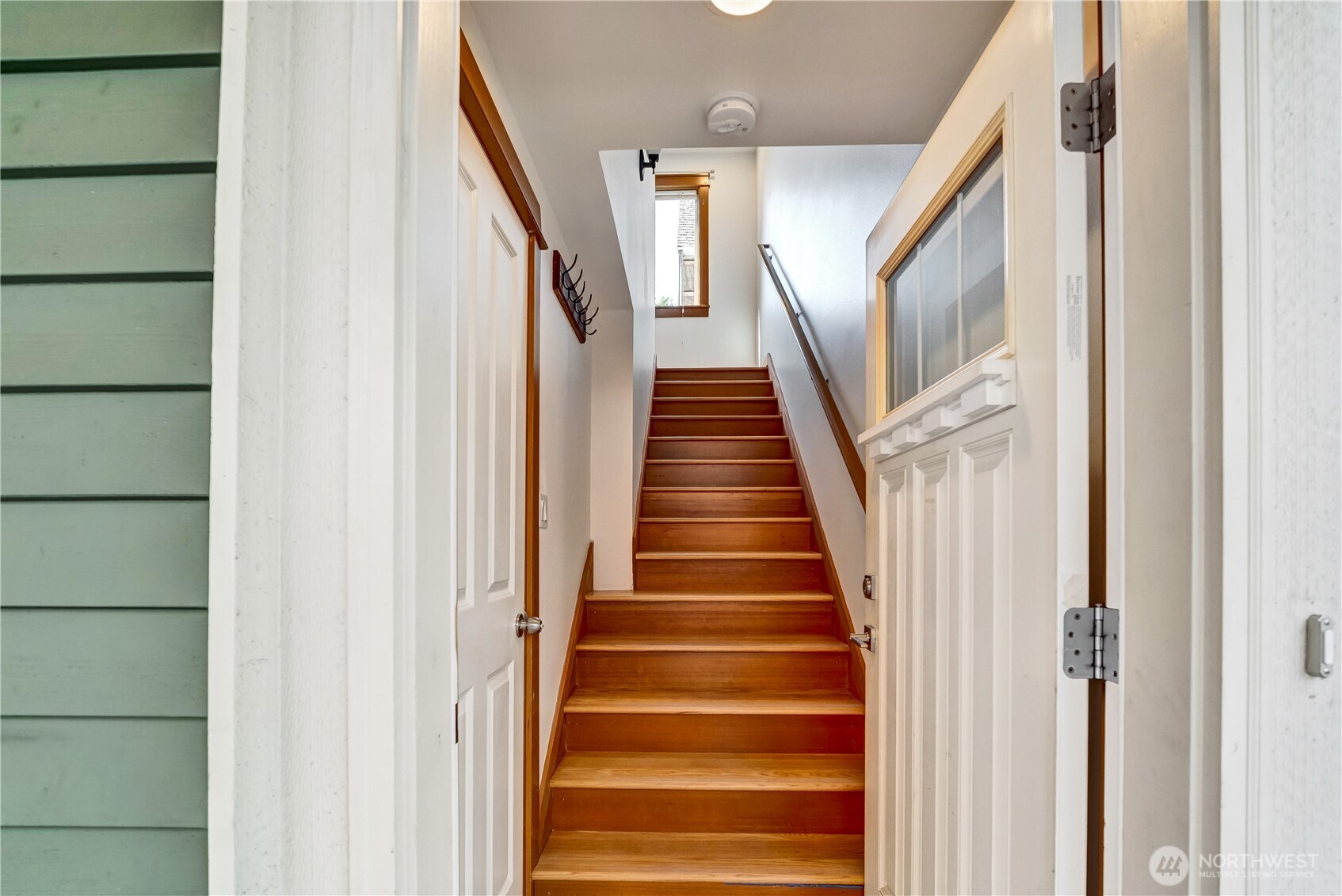 4516 Dayton Avenue Property Photo 3