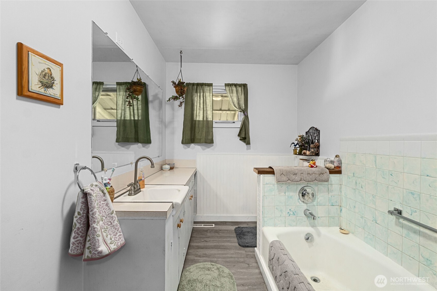 511 Valley Westside Road Property Photo 14