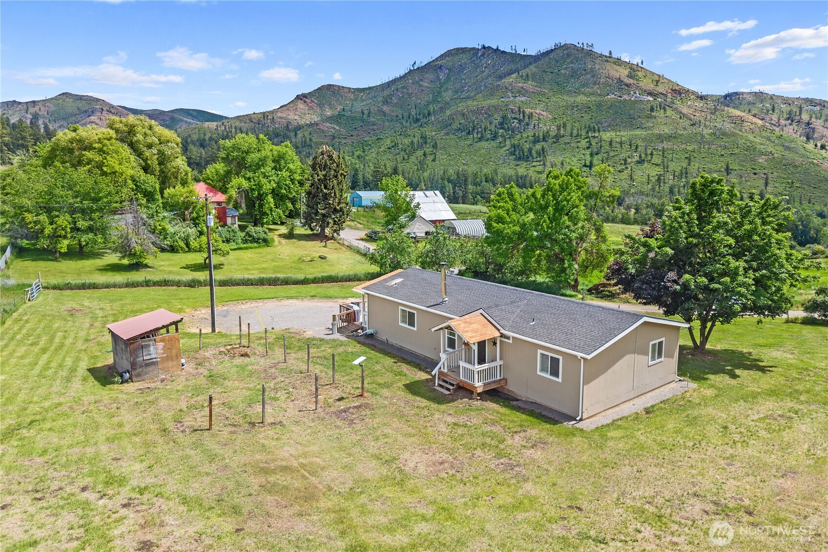 4562 Lessig Road A Property Photo 34