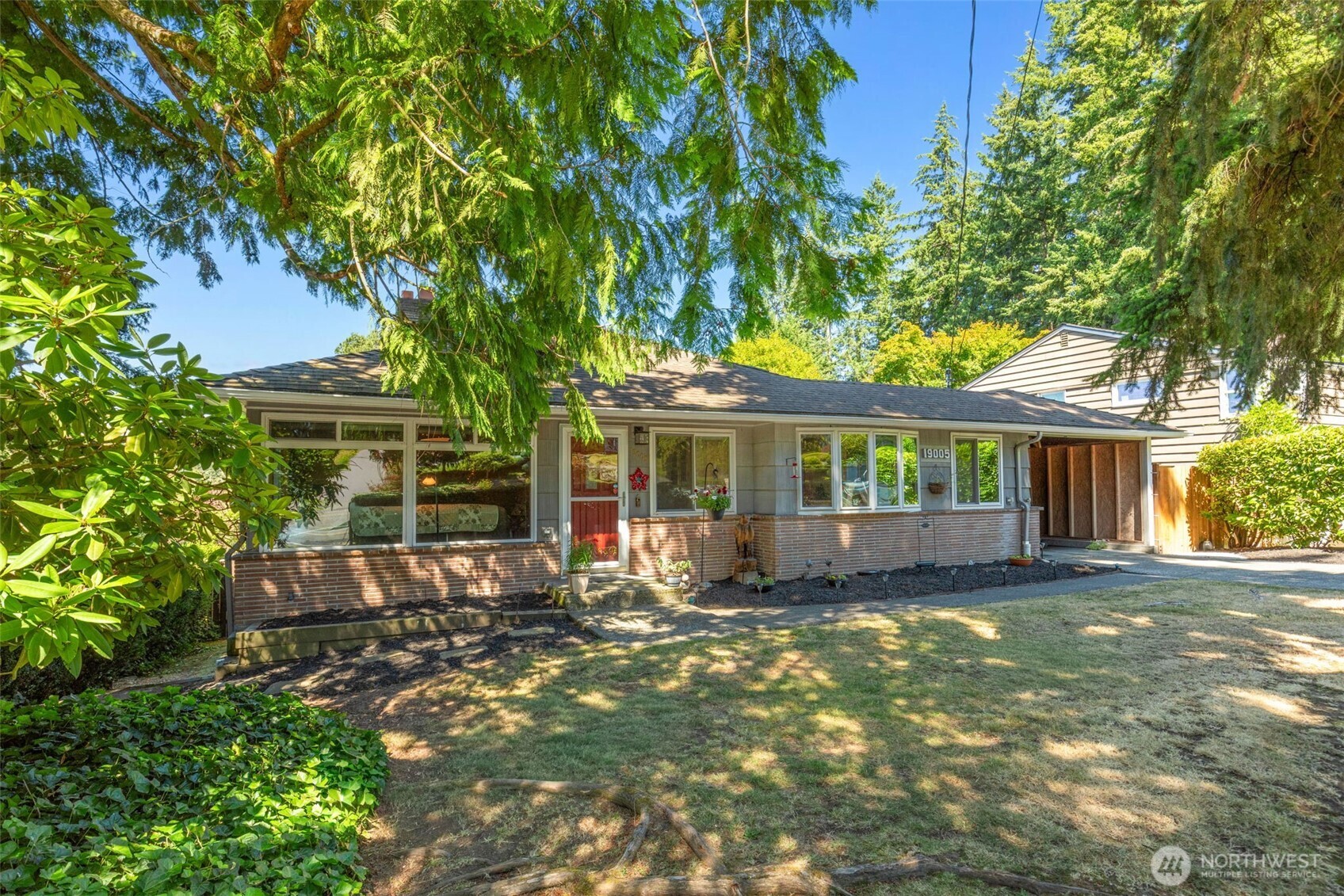 19005 104th Avenue Property Photo 1
