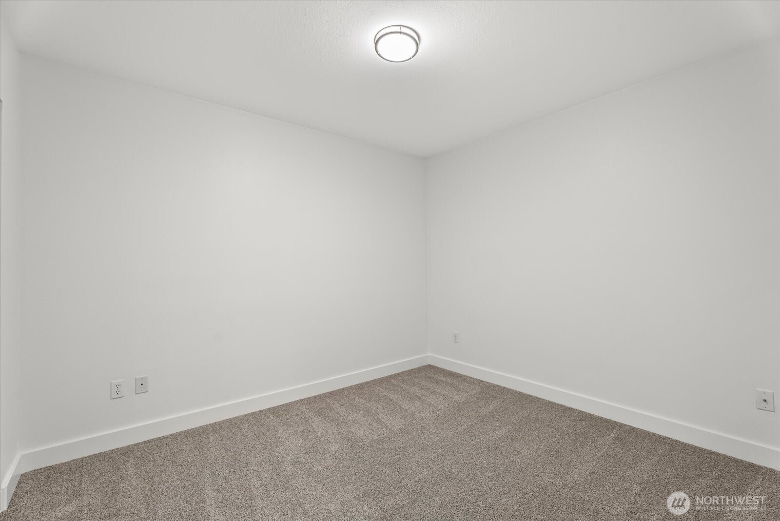 2440 Western Avenue 517 Property Photo 13