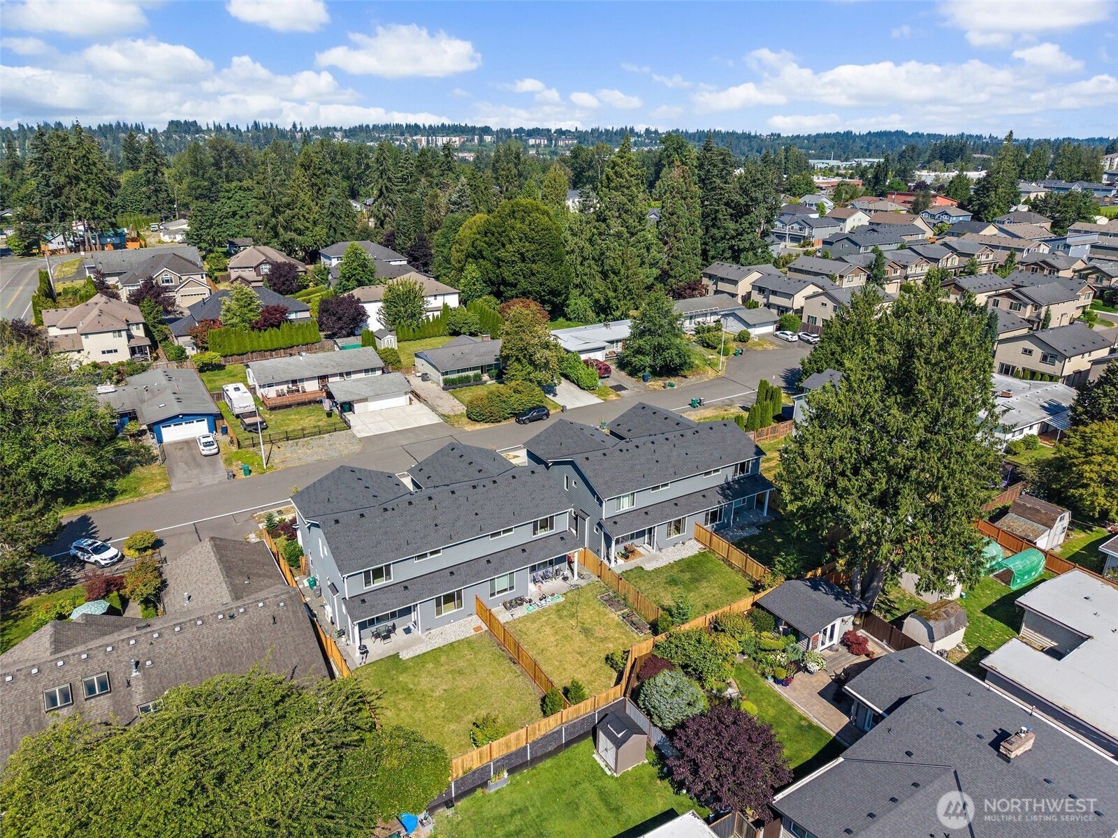 17115 11th Place B Property Photo 28