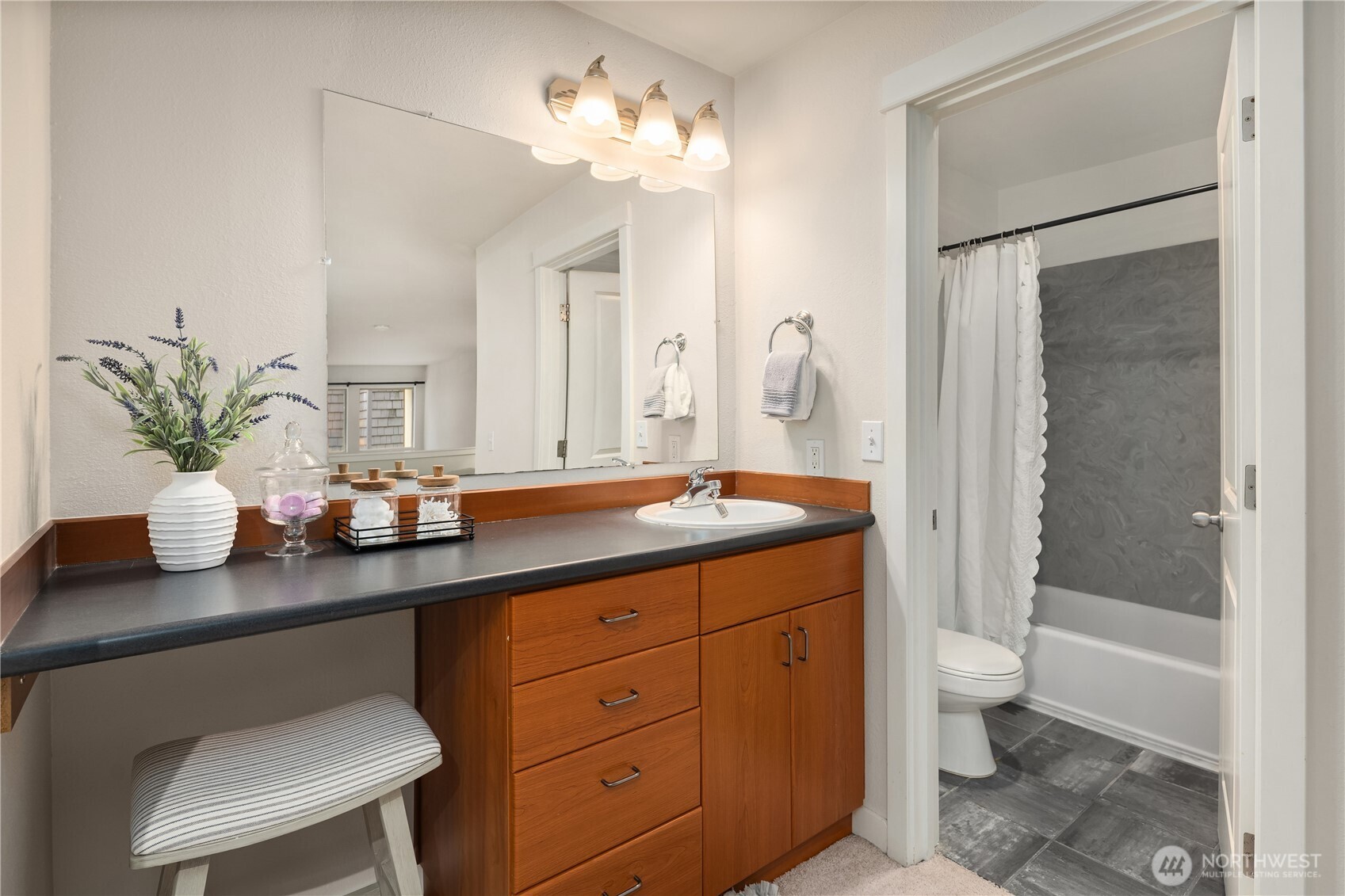 7309 Sand Point Way B727 Property Photo 14