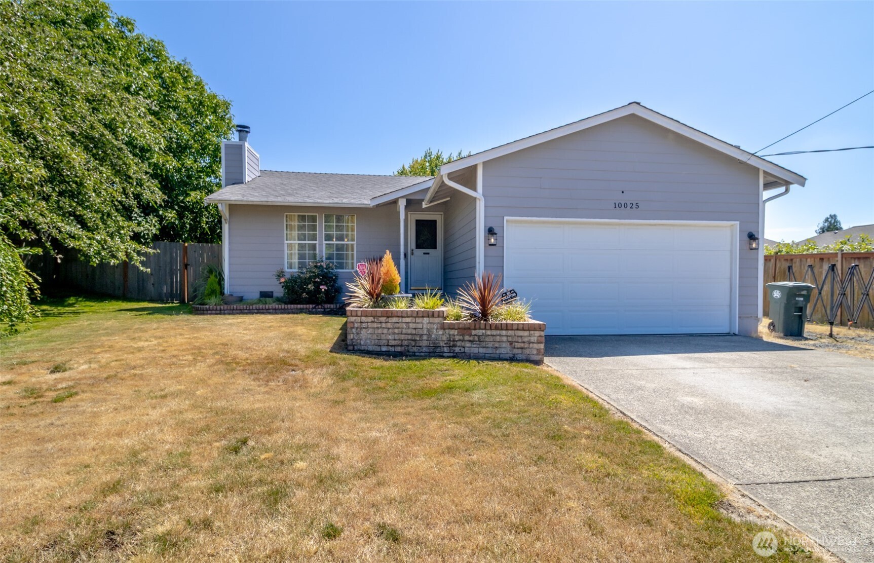 10025 14th Avenue Property Photo 1