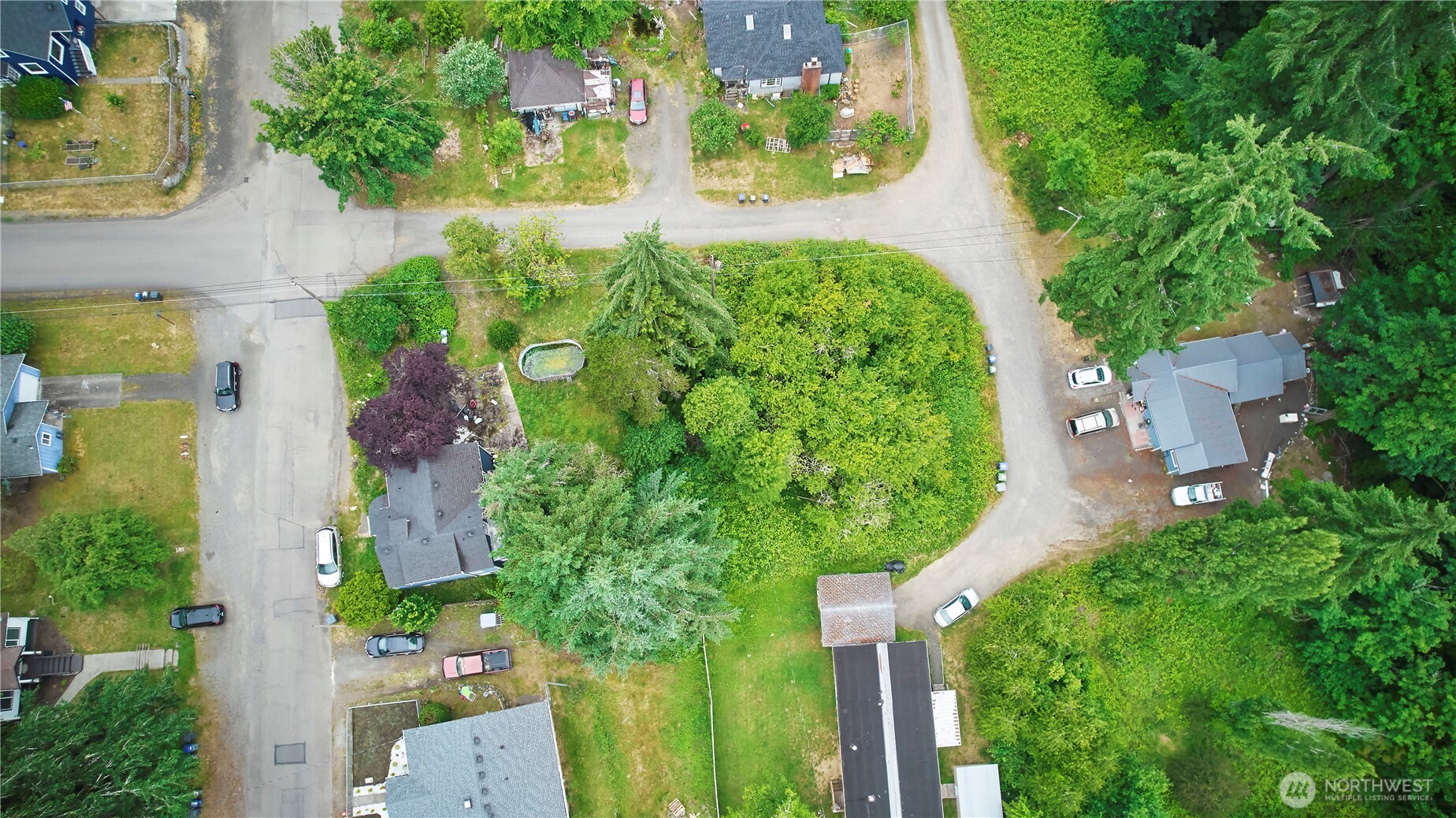 2 Xx Euclid Avenue Property Photo 6