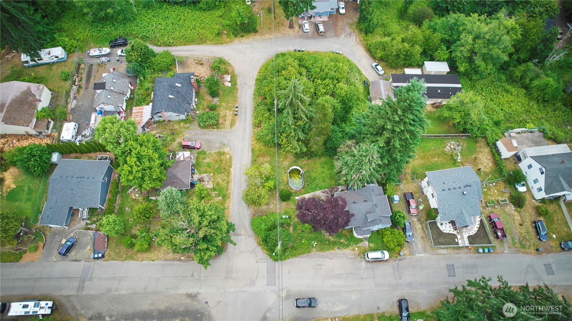 2 Xx Euclid Avenue Property Photo 7