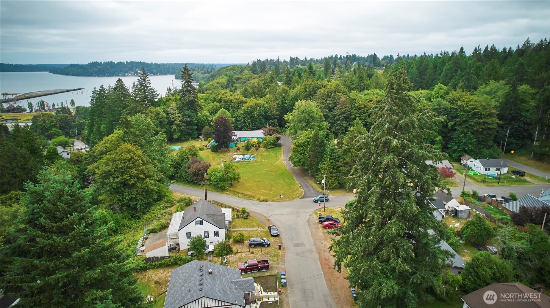 2 Xx Euclid Avenue Property Photo 11