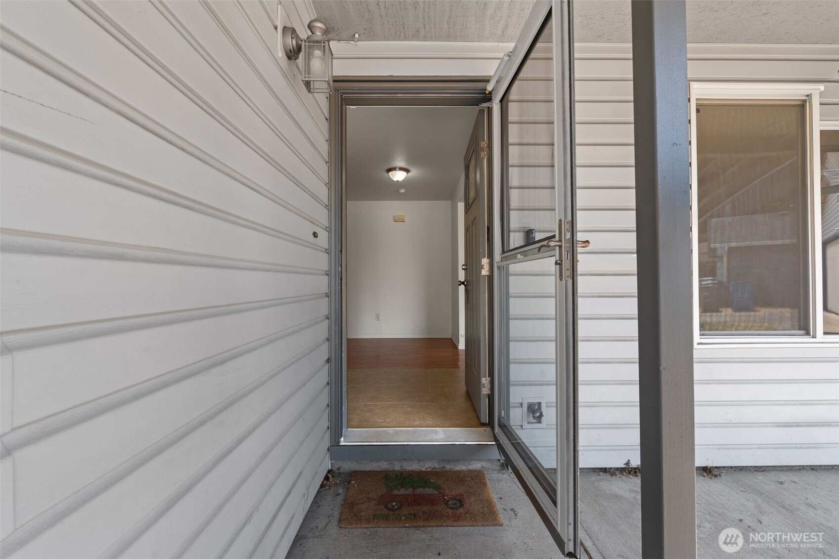 14620 Se 8th Street Property Photo 5