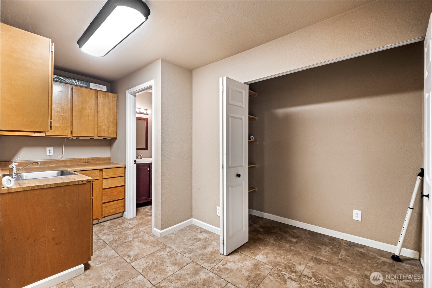 31503 Us 2 Property Photo 16