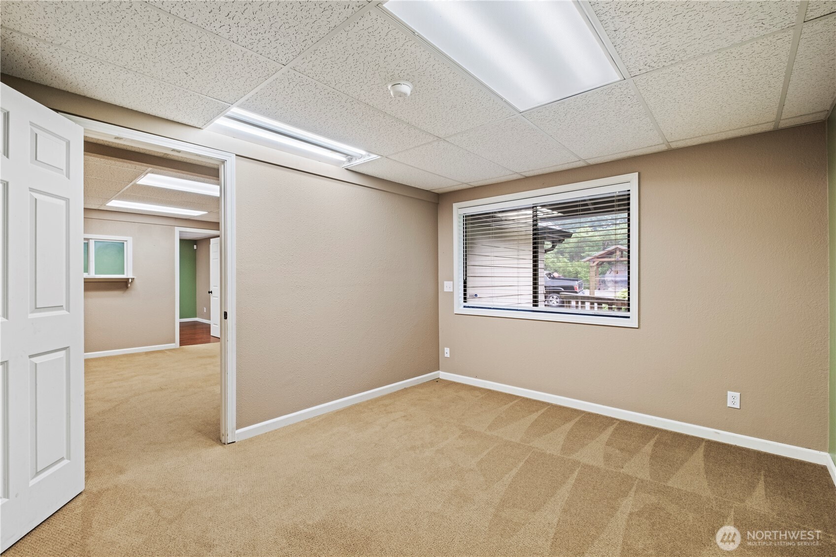 31503 Us 2 Property Photo 17