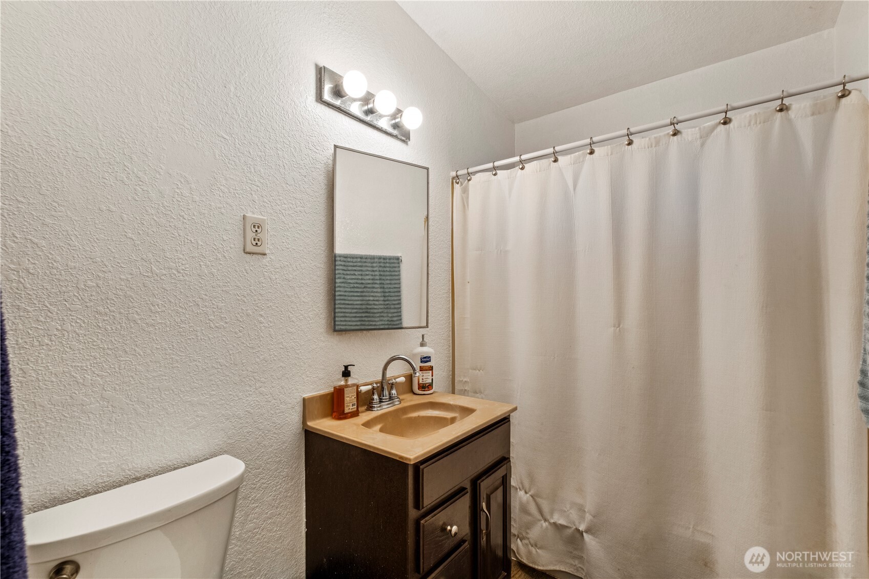 31503 Us 2 Property Photo 32