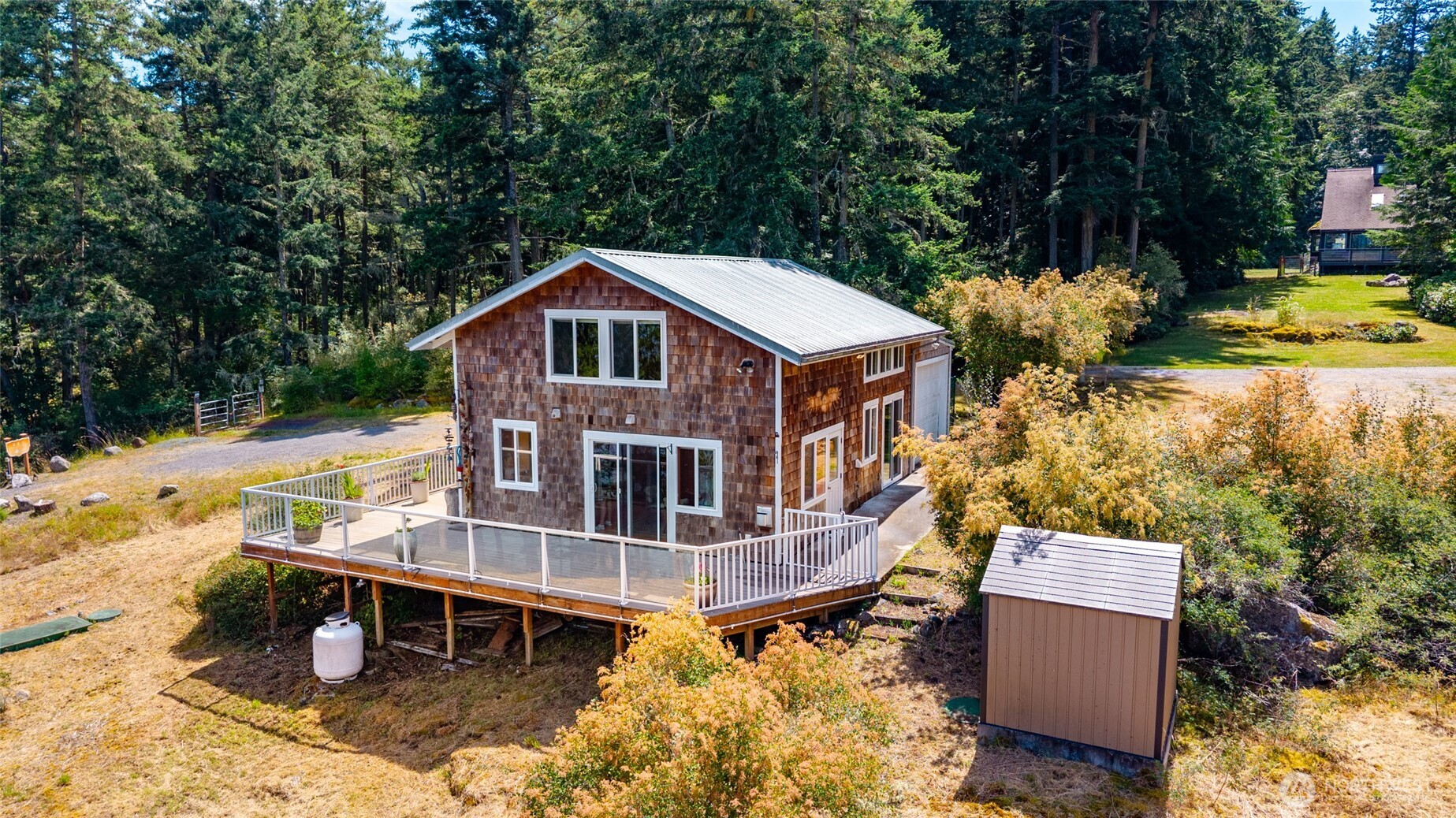 437 Sunrise Road Property Photo 2
