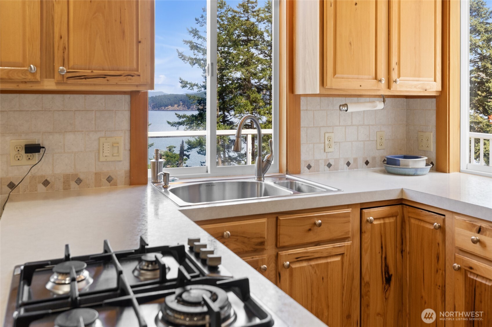 437 Sunrise Road Property Photo 9
