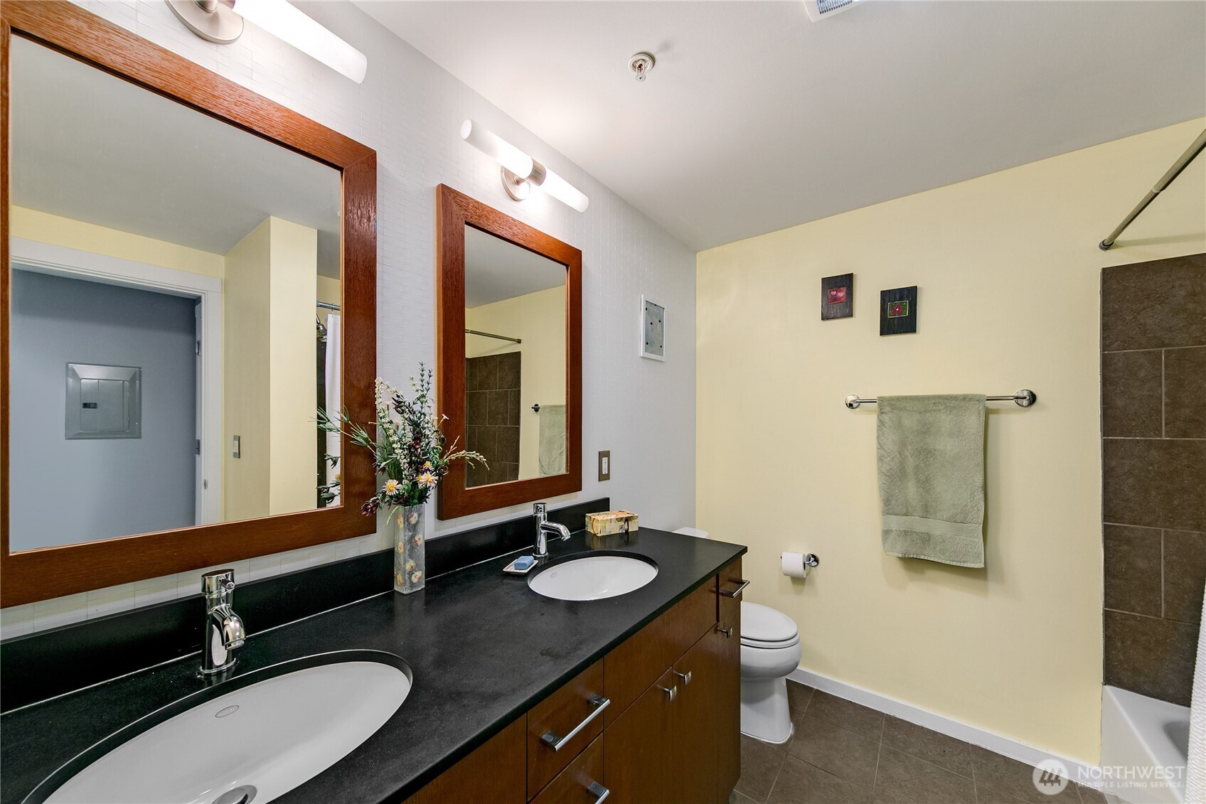 76 Cedar Street 603 Property Photo 10