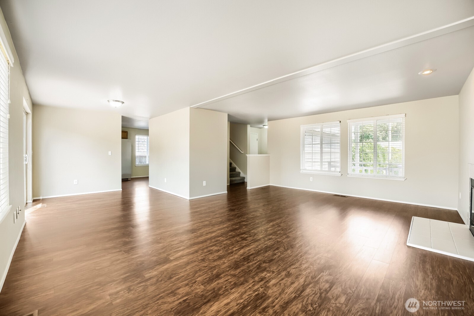 4206 N Pearl Street Property Photo 5