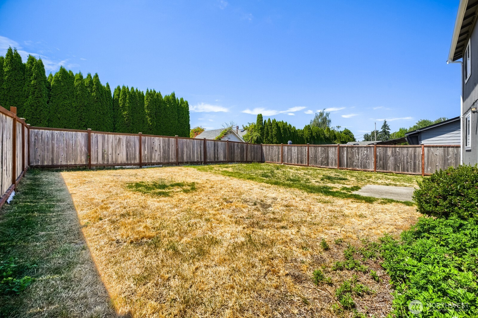 4206 N Pearl Street Property Photo 20