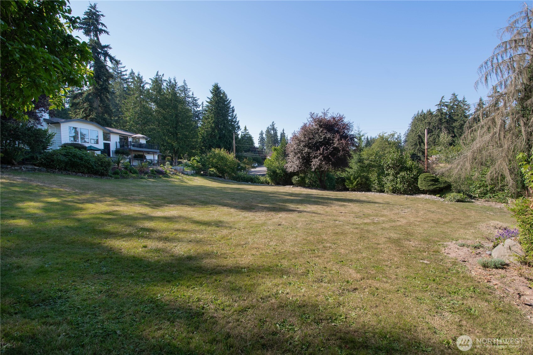 4627 129th Avenue Property Photo 3