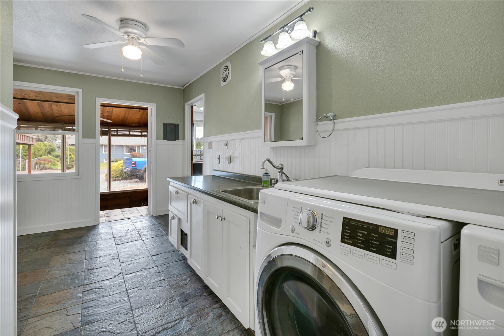 15115 74th Street Property Photo 13