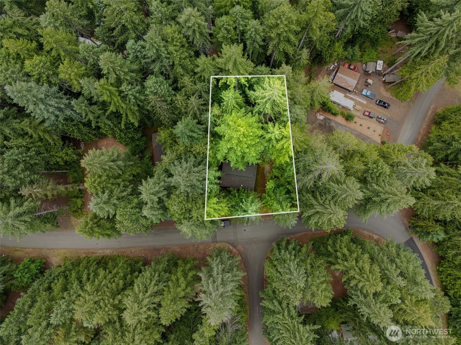 390 N Potlatch Property Photo 35