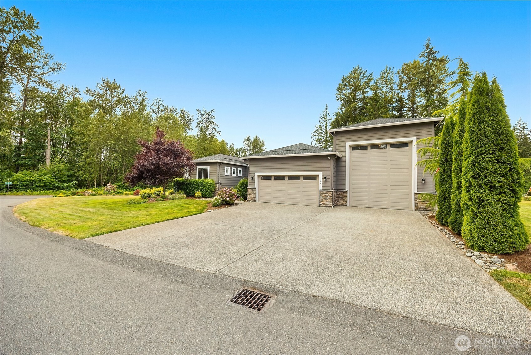 11306 143rd Drive Property Photo 2