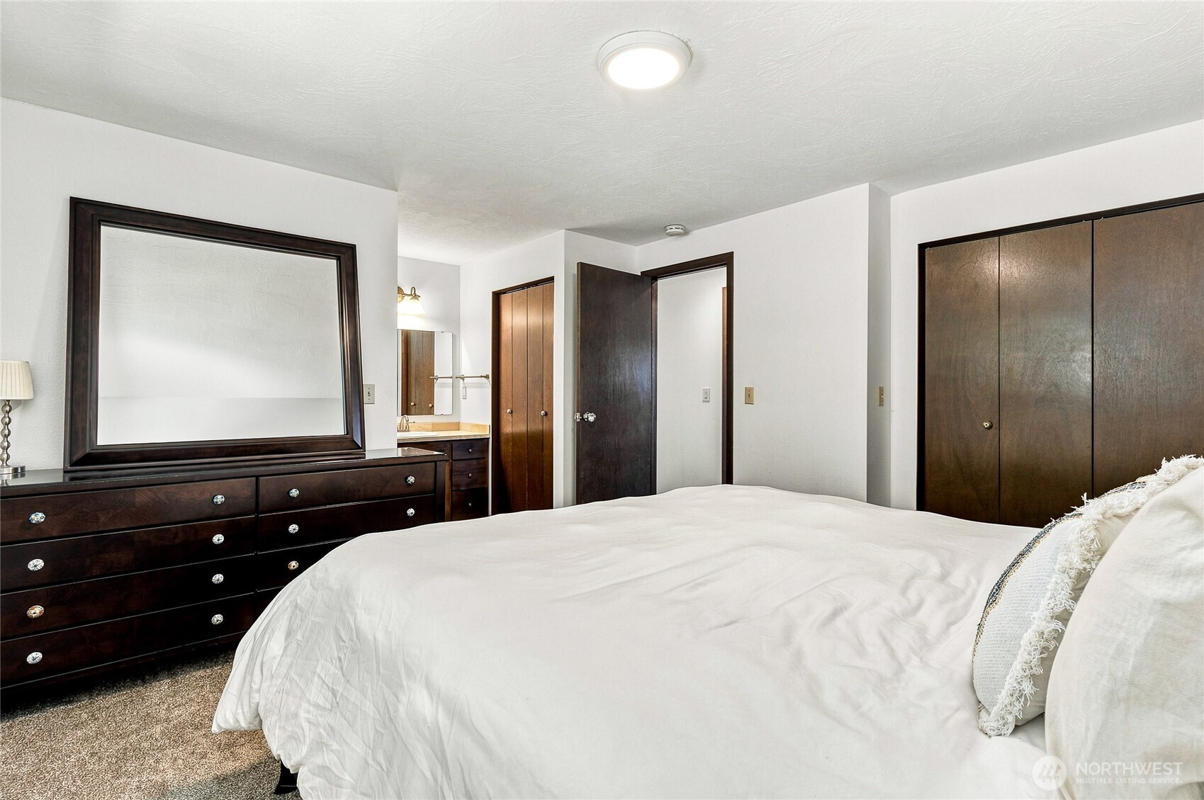 885 E Tietan Property Photo 22