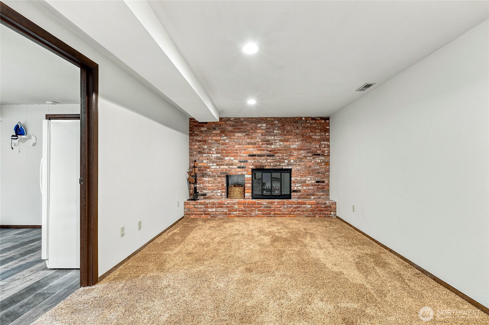 885 E Tietan Property Photo 31
