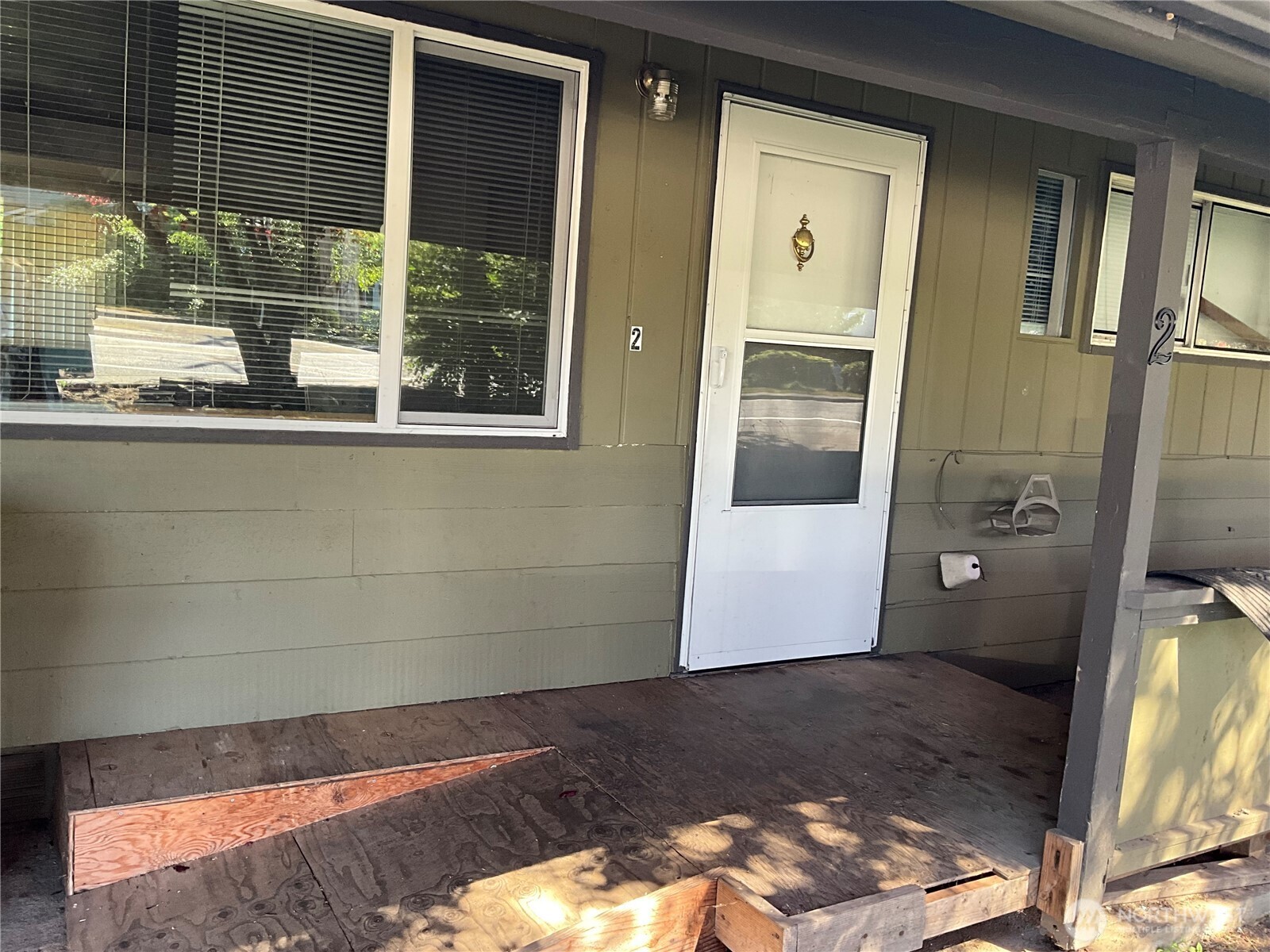 9618 Holly Drive Property Photo 6