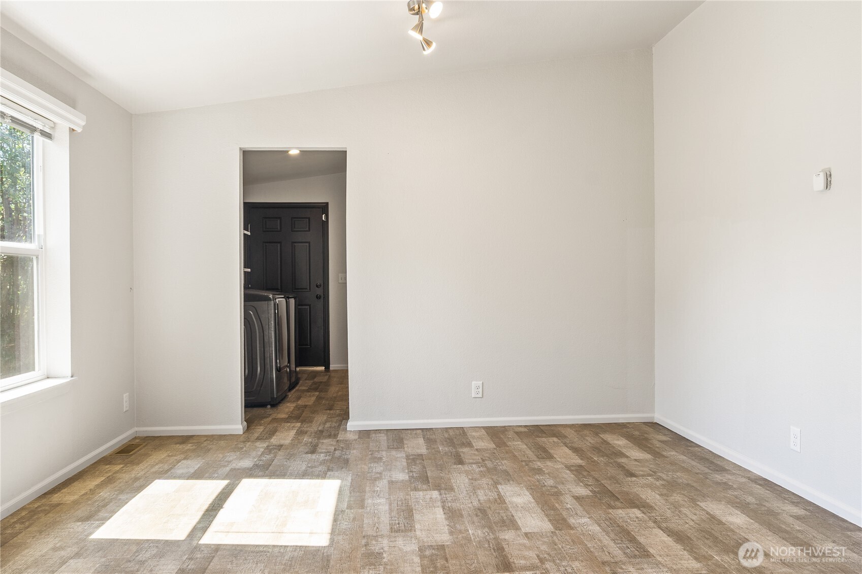 121 E Aspen Place Property Photo 15