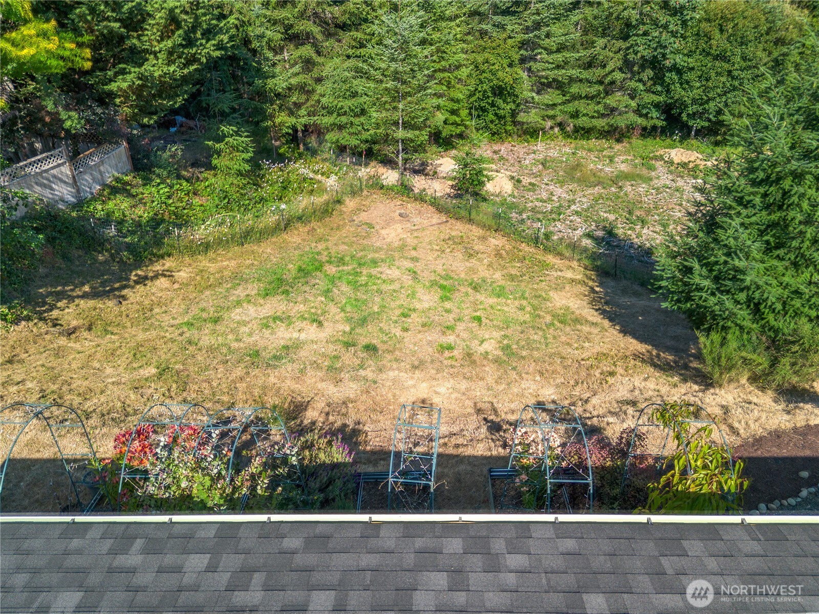 121 E Aspen Place Property Photo 27