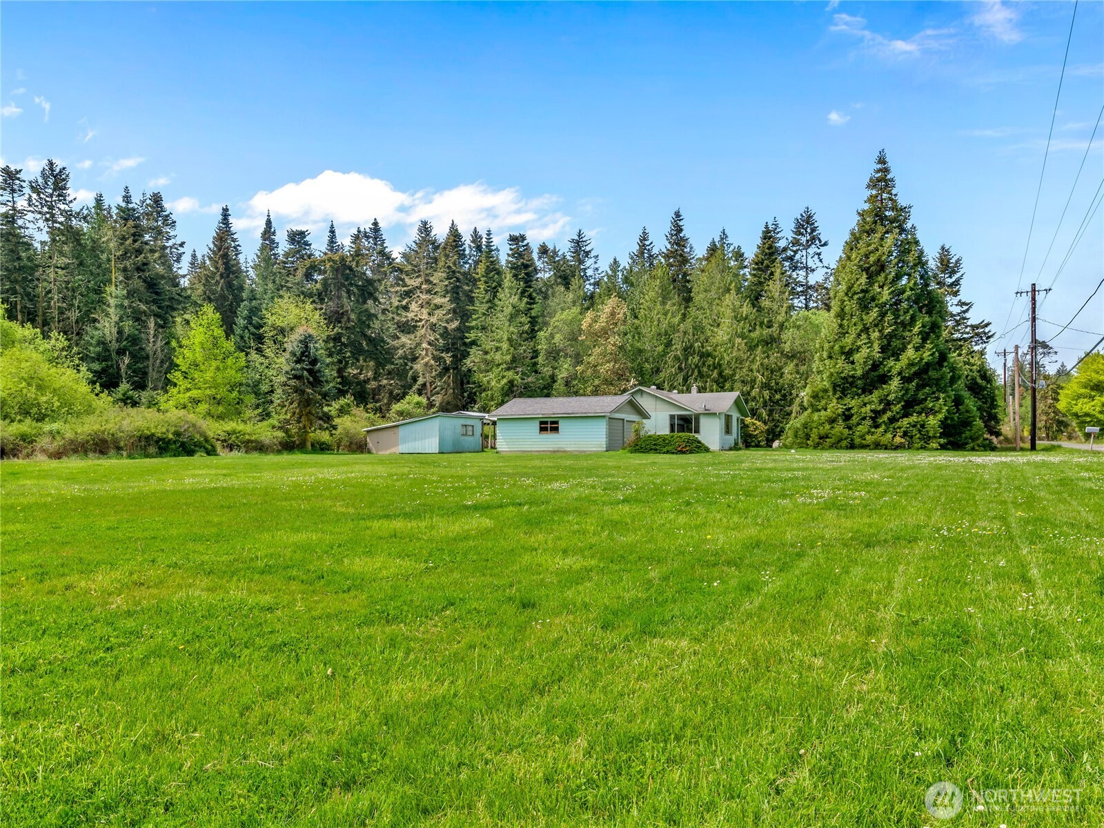 839 49th Street Property Photo 4
