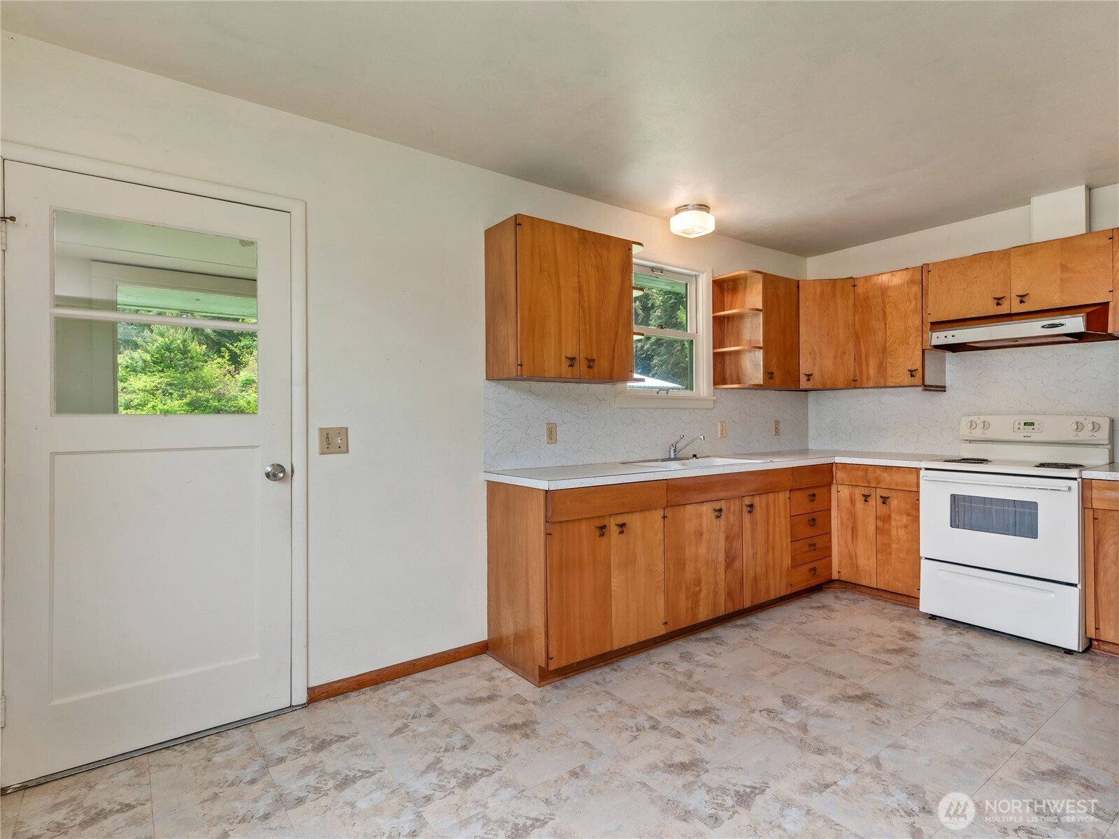 839 49th Street Property Photo 13