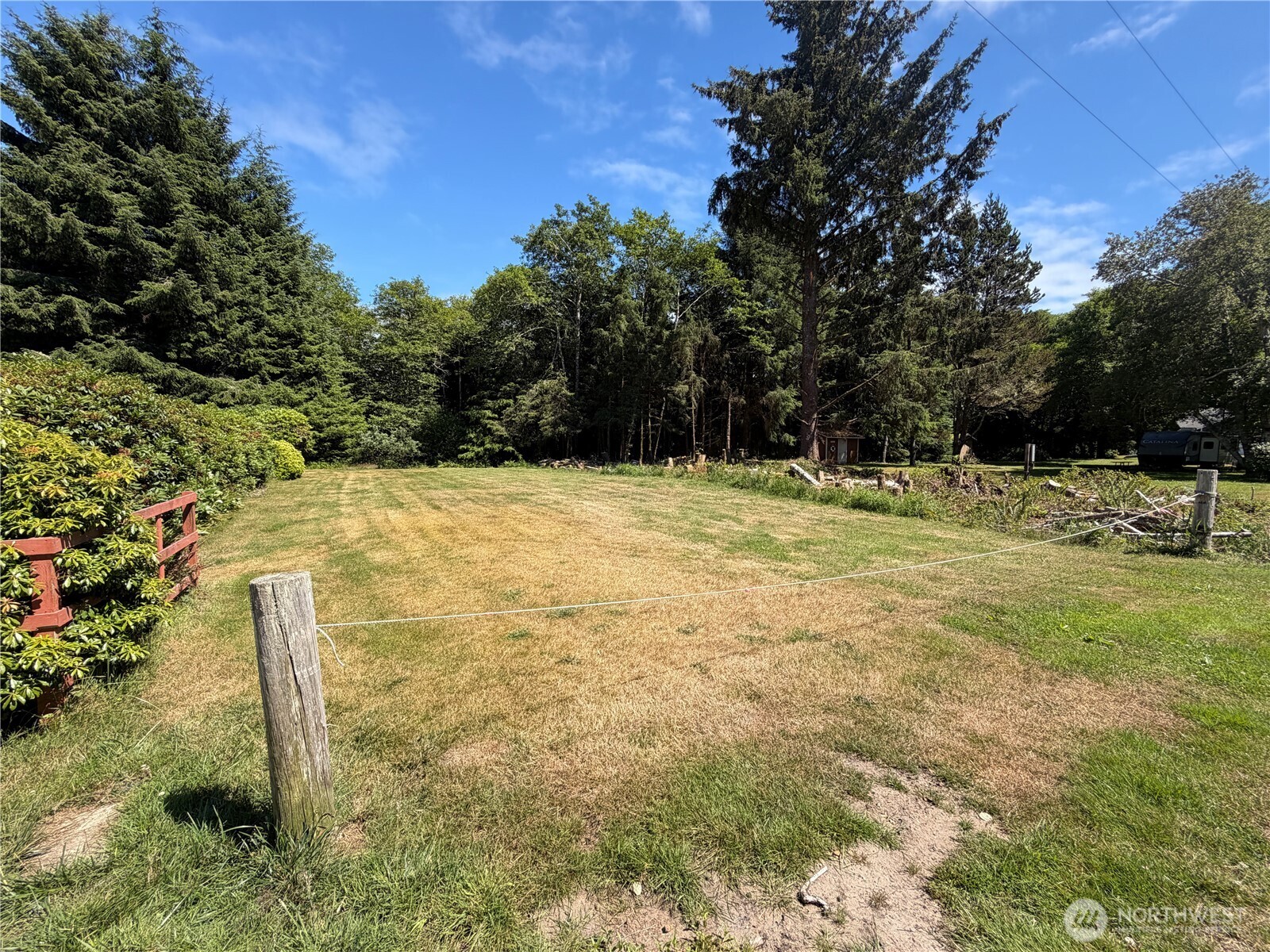 32016 T Pl Property Photo 3
