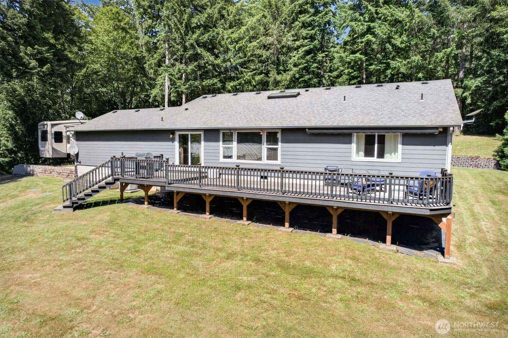 937 Germany Creek Property Photo 5