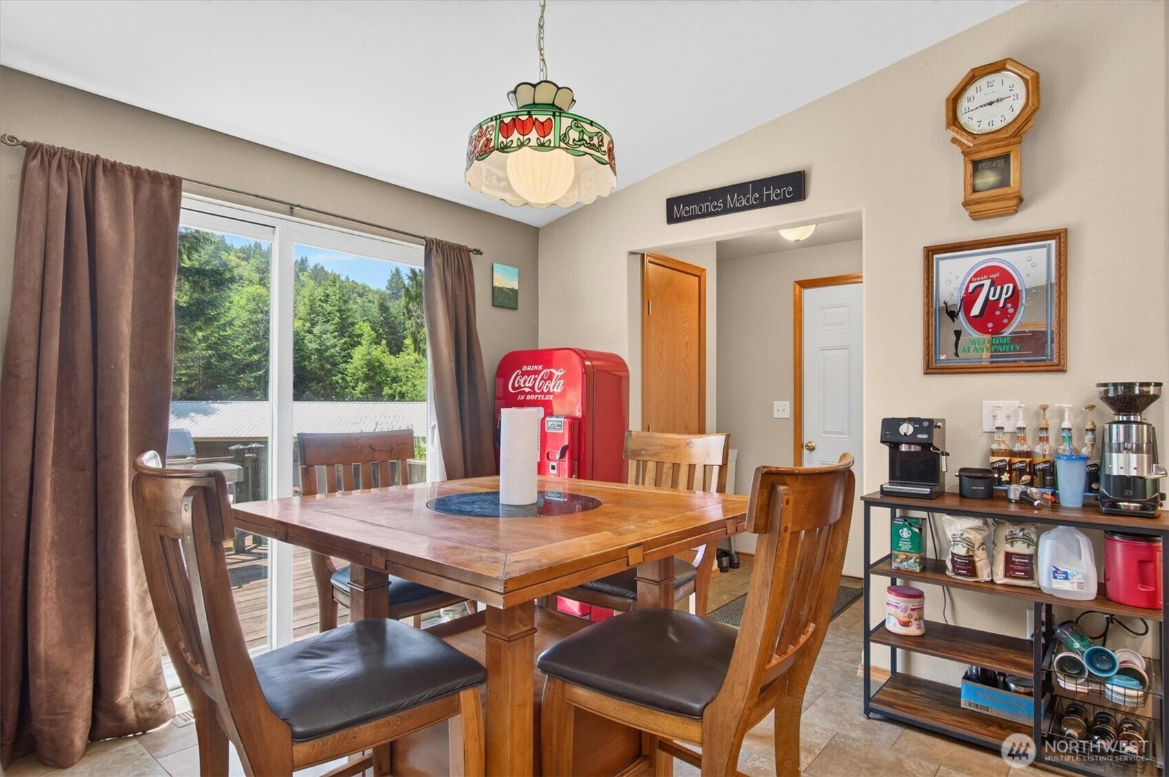 937 Germany Creek Property Photo 17