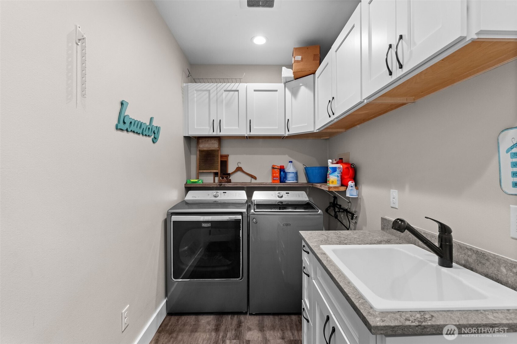 15622 Glenwood Road Property Photo 22