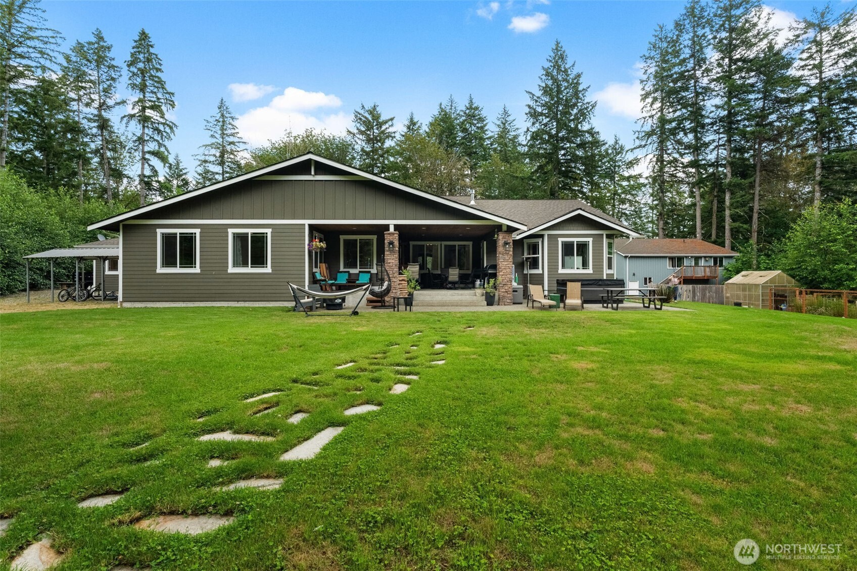 15622 Glenwood Road Property Photo 33