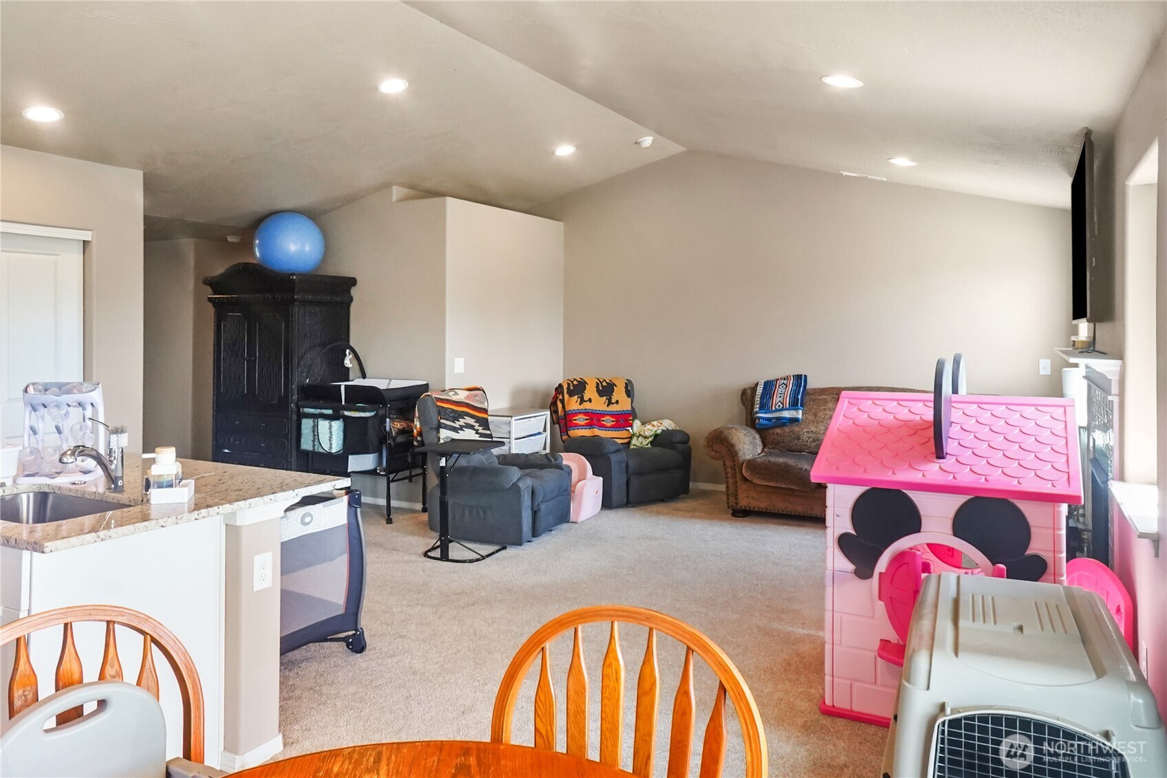 1125 W Sequoia Road Property Photo 14