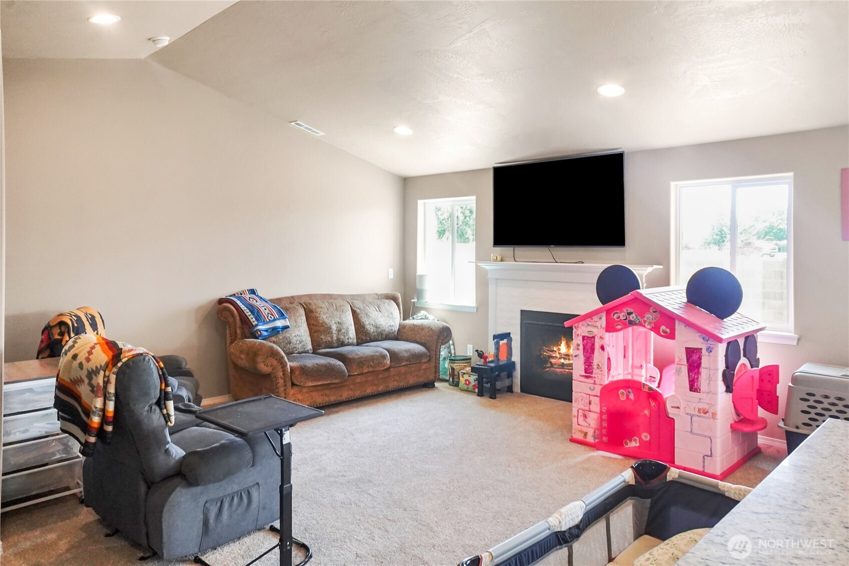 1125 W Sequoia Road Property Photo 15