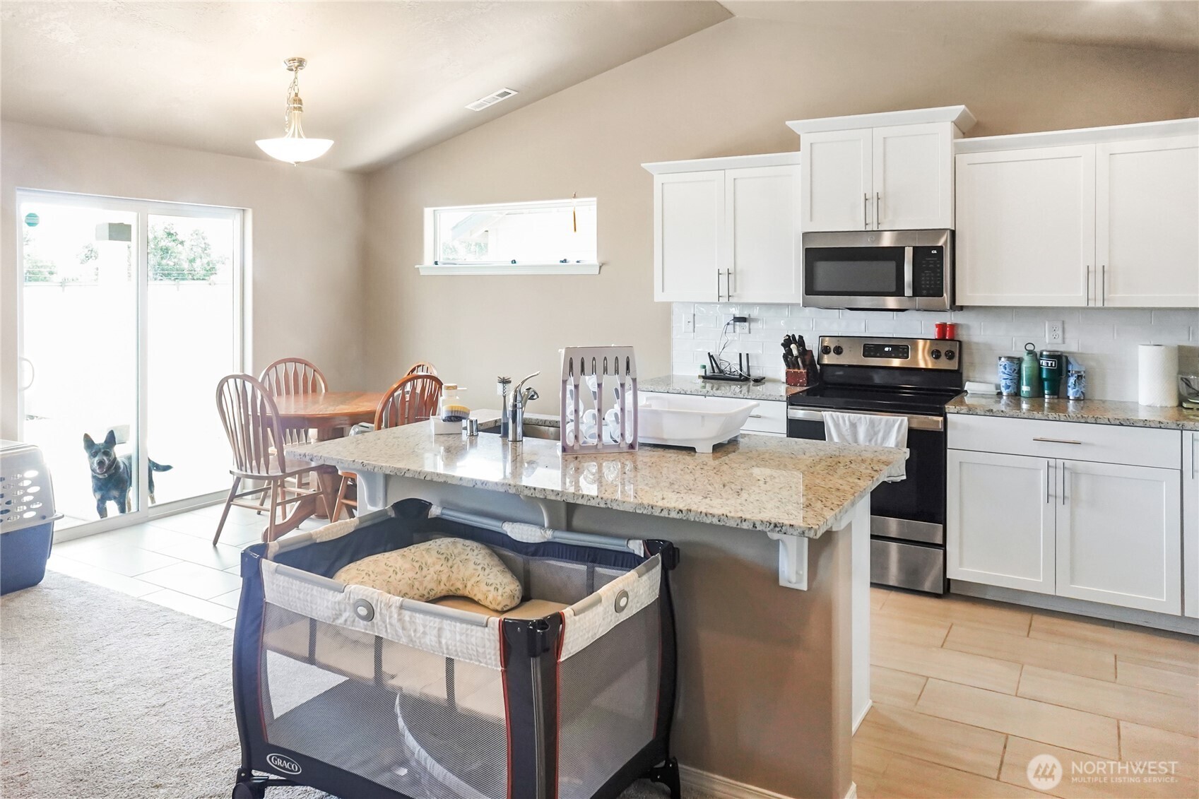 1125 W Sequoia Road Property Photo 16