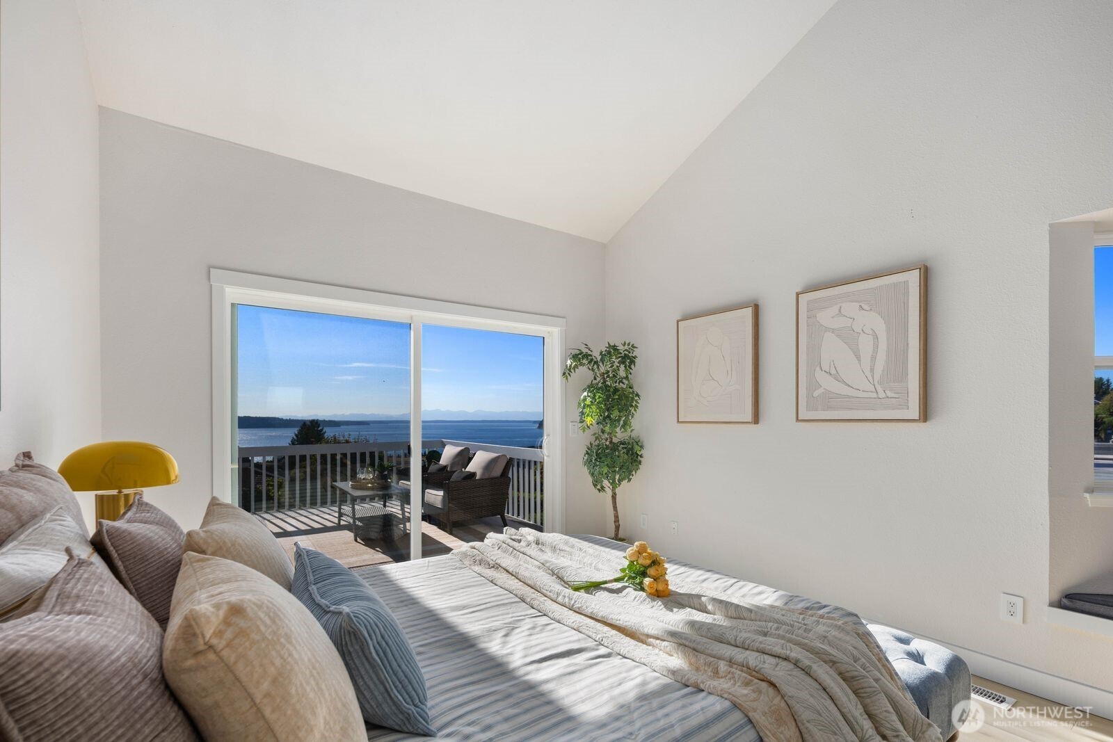 9929 76th Street Property Photo 16