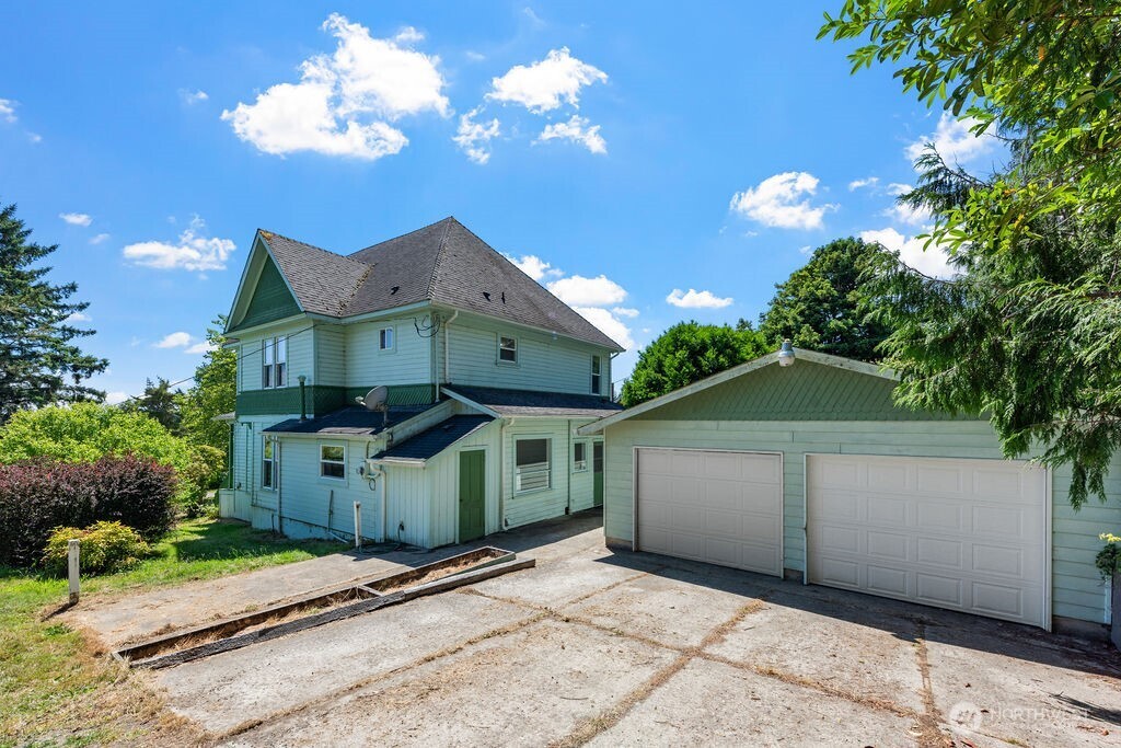 516 Cedar Street Property Photo 2