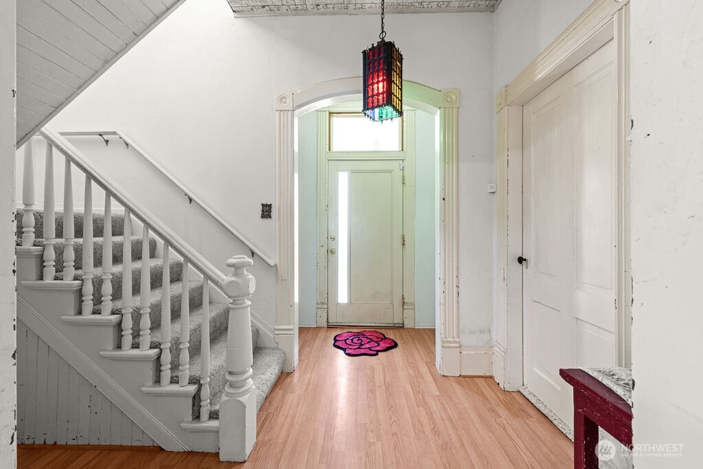 516 Cedar Street Property Photo 6