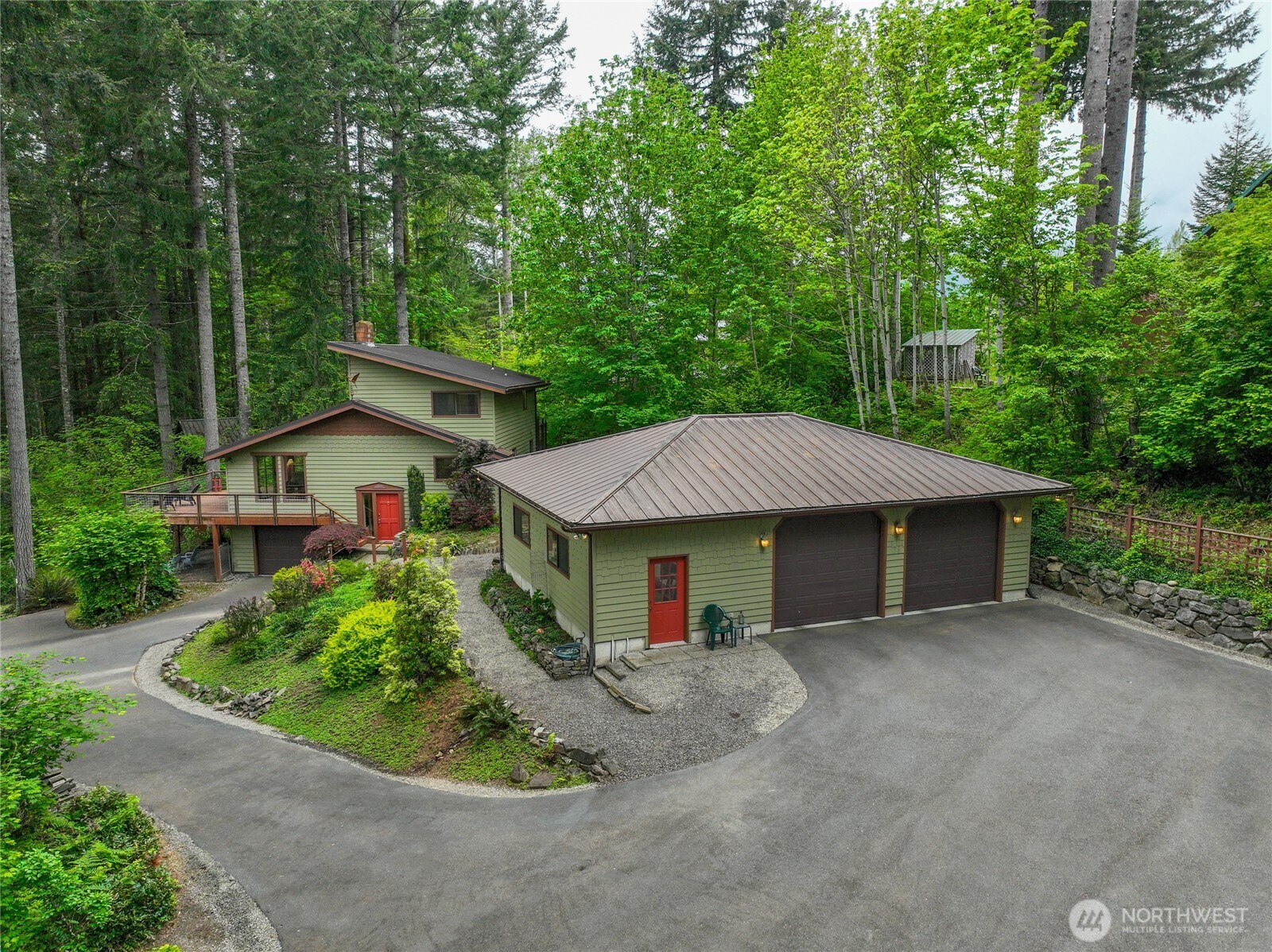 133 Alpine Drive Property Photo 2
