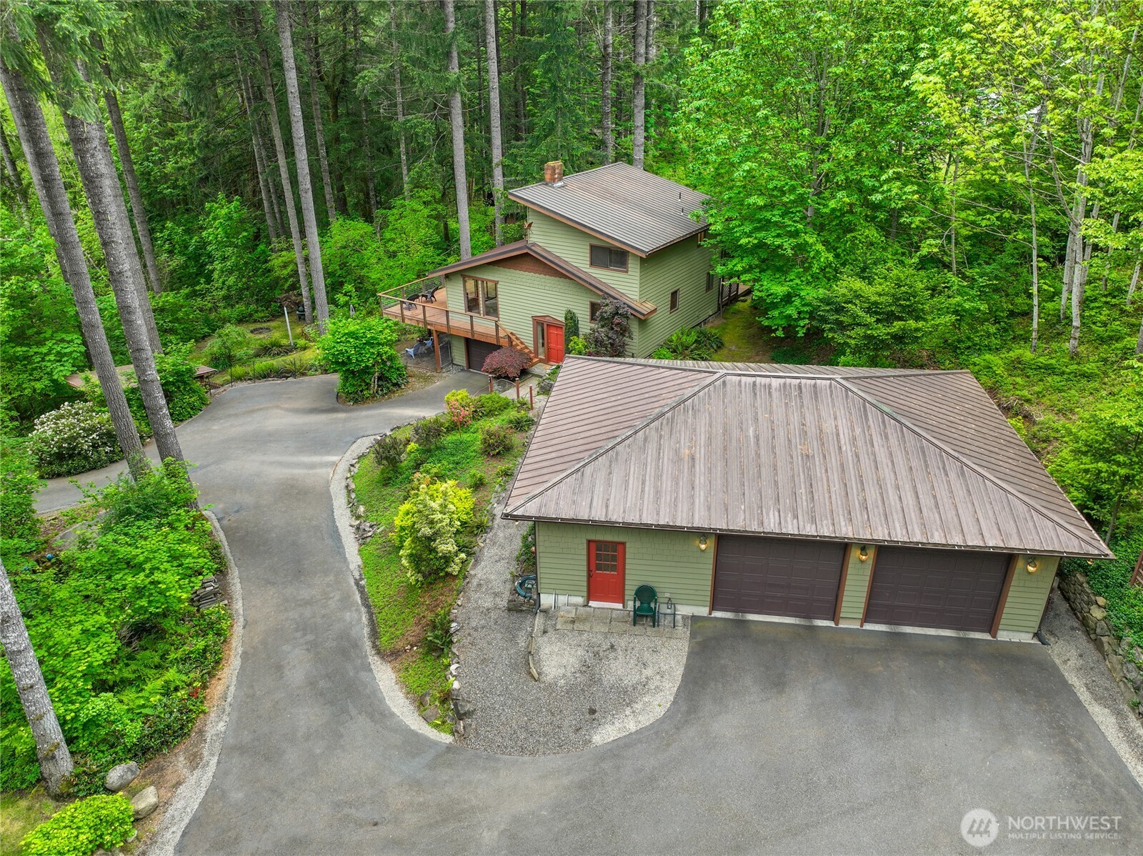 133 Alpine Drive Property Photo 3