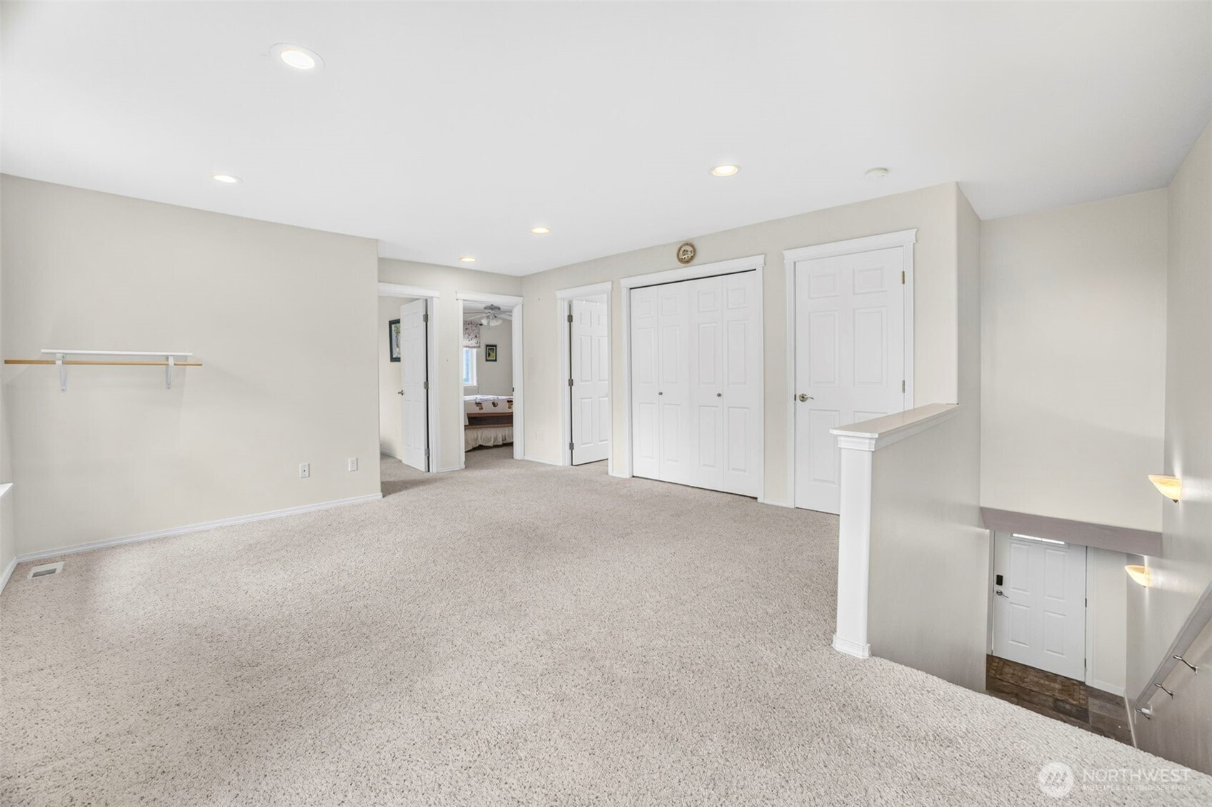 4381 Harborview Drive Property Photo 20
