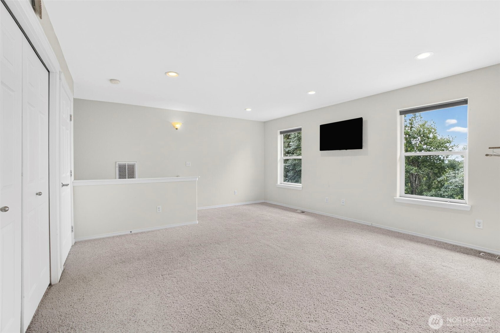 4381 Harborview Drive Property Photo 21