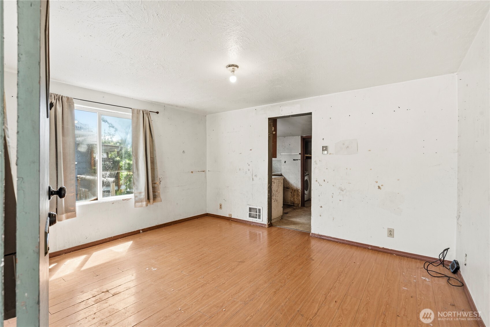 5307 16th Avenue Property Photo 5