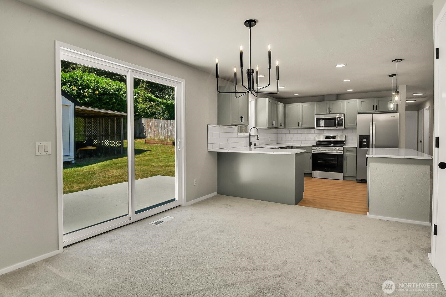 13020 Robinhood Lane Property Photo 8