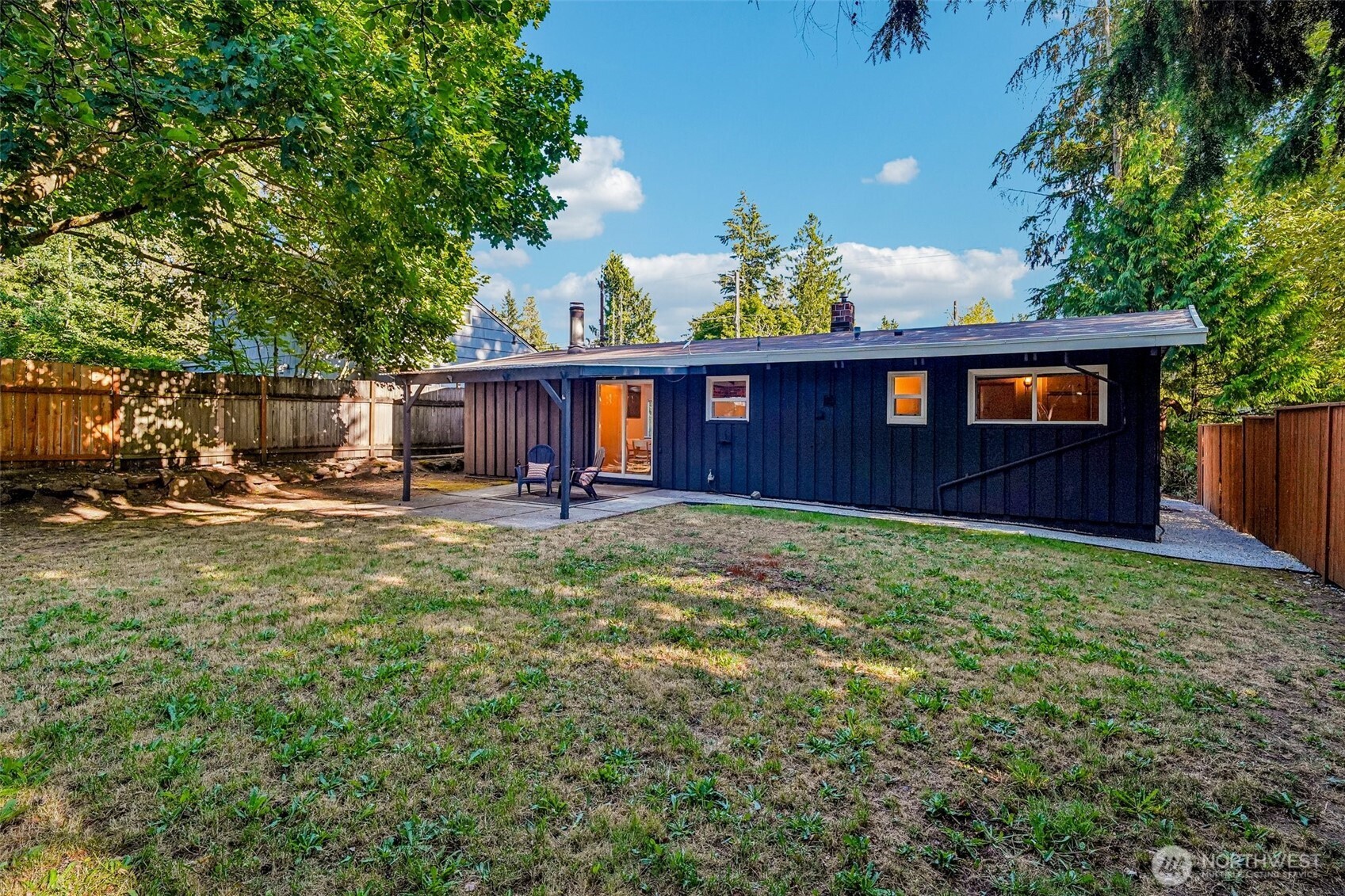 1208 Ne Northgate Way Property Photo 24