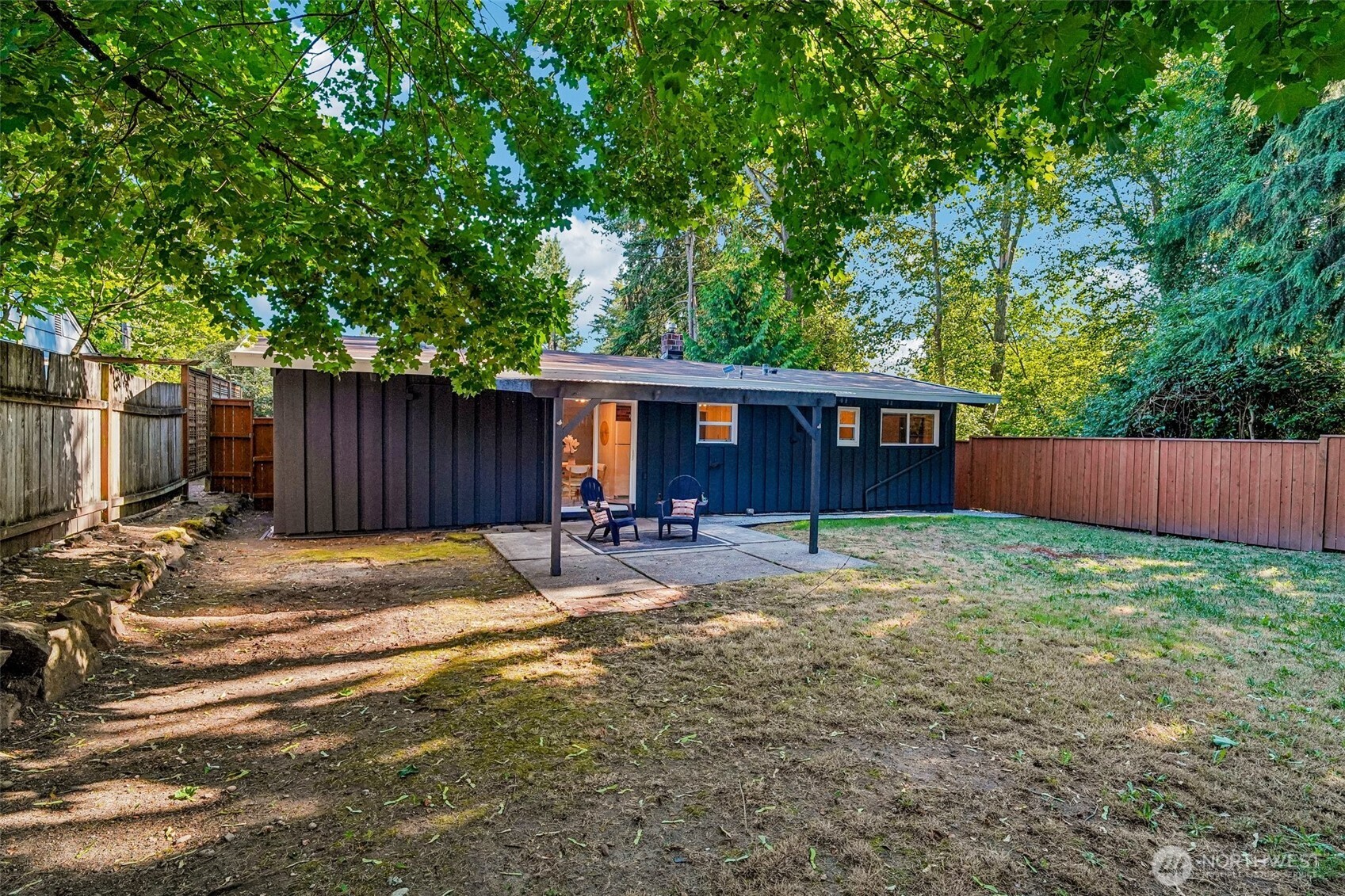 1208 Ne Northgate Way Property Photo 25